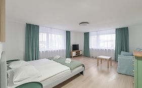 Willa Kamienna Góra LTC Apartments